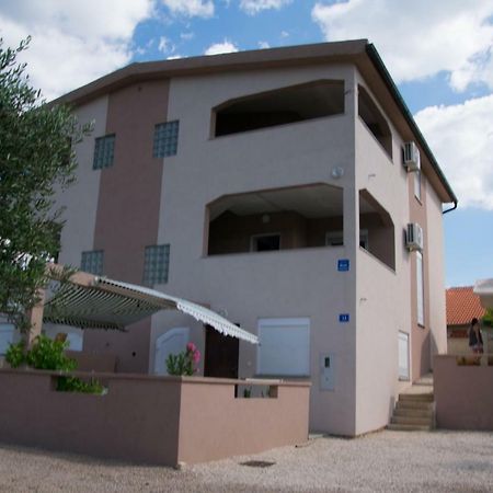 Apartman Lavanda Maslenica Exterior foto