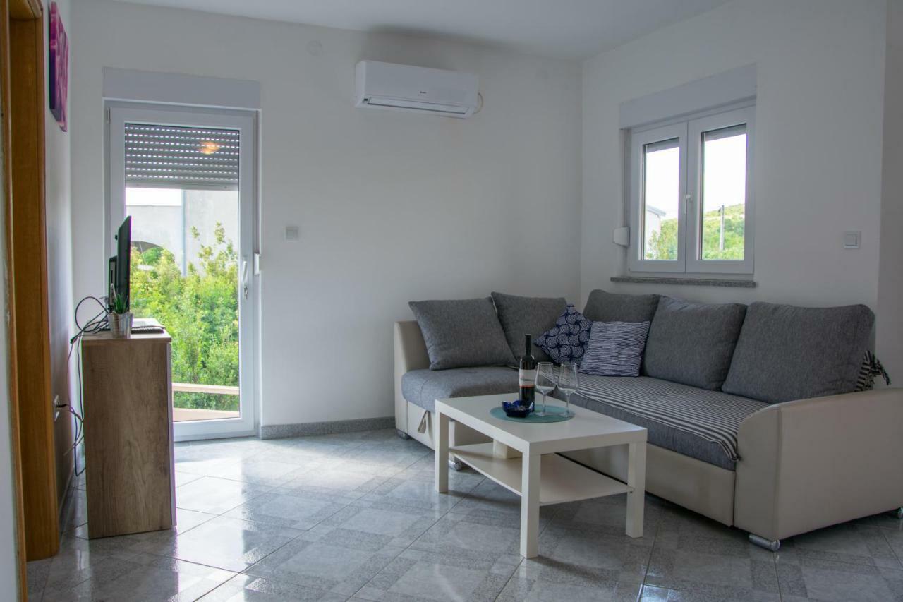 Apartman Lavanda Maslenica Exterior foto